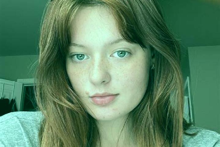 Stella, 20, a red grey-eyed mixed companion based in Airnona. Offering 69, Dinner Date, Travel Companion. Available for incall and outcall, overnight booking...