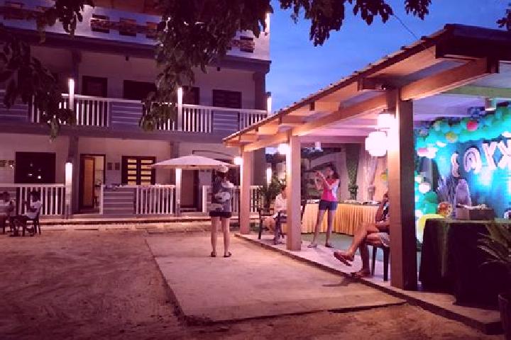 Stella, 20 — Escort in Cagwait, Philippines
