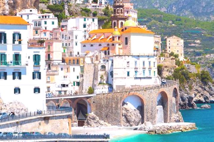 Stella, 20 — Escort in Formigliana, Italy