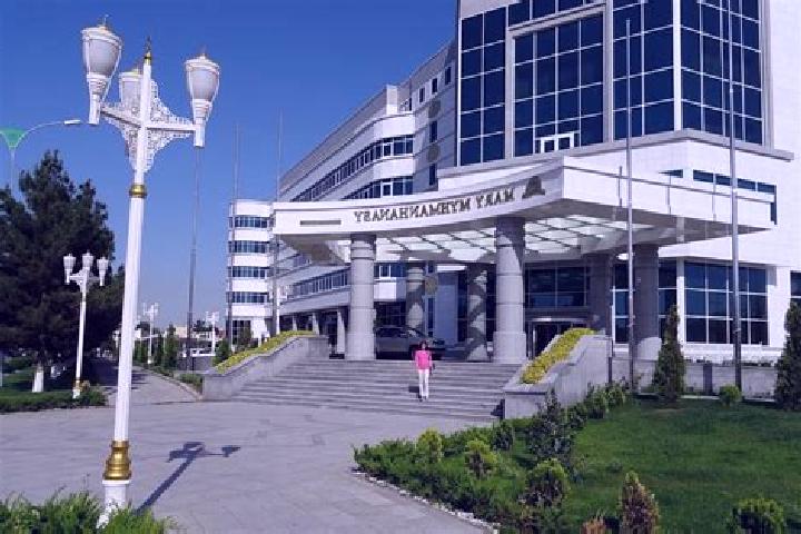 Stella, 20 — Escort in Mary, Turkmenistan