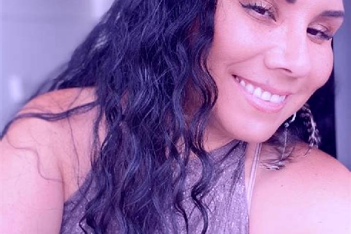 Stella, 20 — Escort in Mattawa, United States