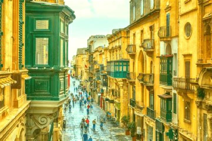 Stella, 20 — Escort in Valletta, Malta