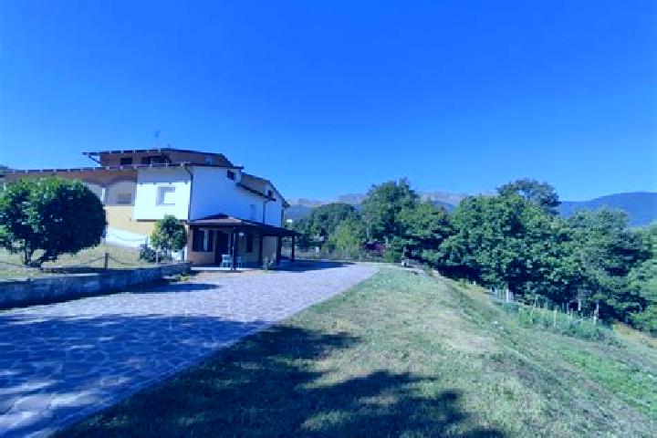 Stella, 20 — Escort in Villa Minozzo, Italy
