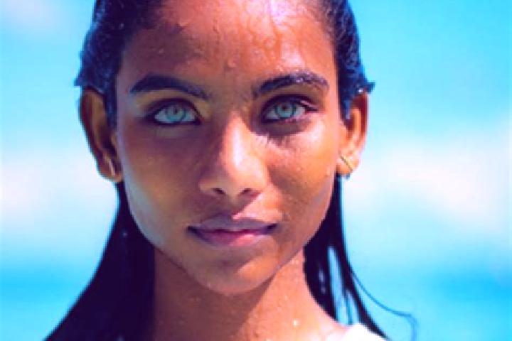 Stella, 21, a chestnut blue-eyed indian companion based in Fagetelu. Offering Fetish, Striptease, Girlfriend Experience, Couples. Available for incall and ou...
