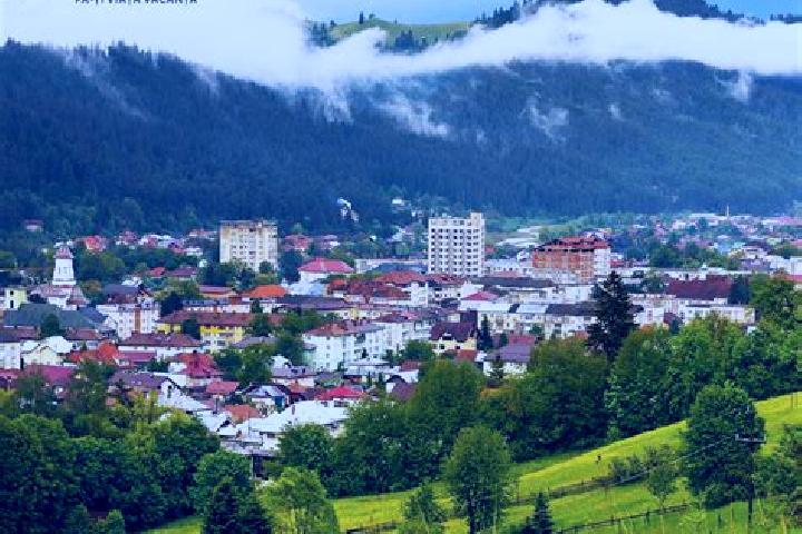 Stella, 21 — Escort in Vutcani, Romania
