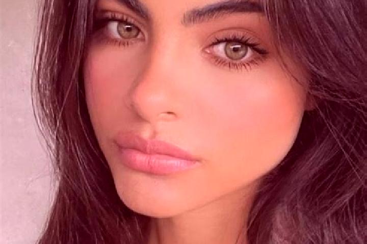 Stella, 22, a brunette hazel-eyed mediterranean companion based in Ivanovci GJakovacki. Offering Couples, Duos, 69, Massage. Available for incall and outcall...