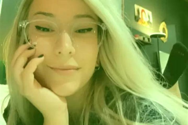 Stella, 22, a platinum blonde grey-eyed asian companion based in Sint-Denijs-Westrem. Offering GFE, OWO, Domination. Available for incall and outcall, day an...
