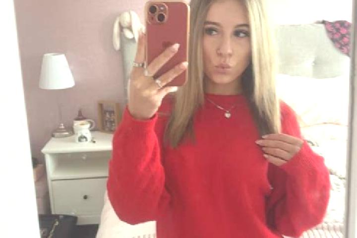 Stella, 22 — Escort in Collon, Ireland