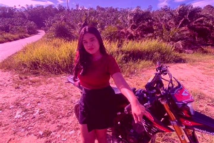 Stella, 22 — Escort in Ngabang, Indonesia