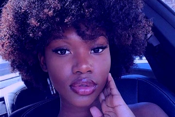 Stella, 23, a black dark-eyed ebony companion based in Nueva Providencia. Offering Deep French Kissing, GFE, Tantra, CIM, Party Girl. Available for incall an...