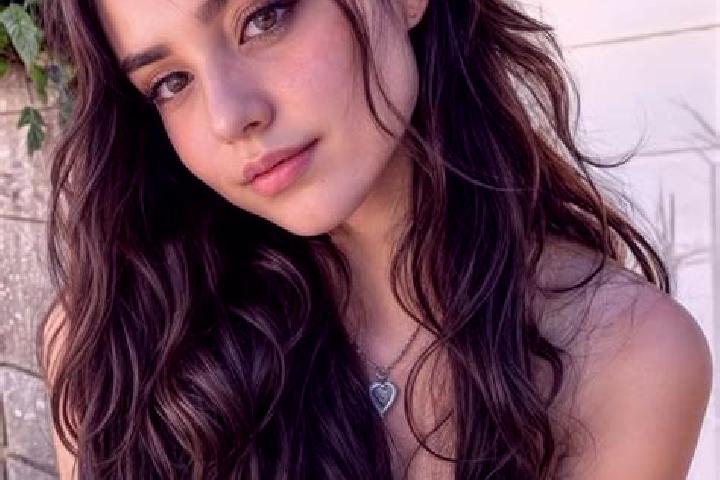 Stella, 23, a black hazel-eyed slavic companion based in Velikent. Offering Overnight, Domination, Erotic Massage, CIM. Available for incall and outcall, day...