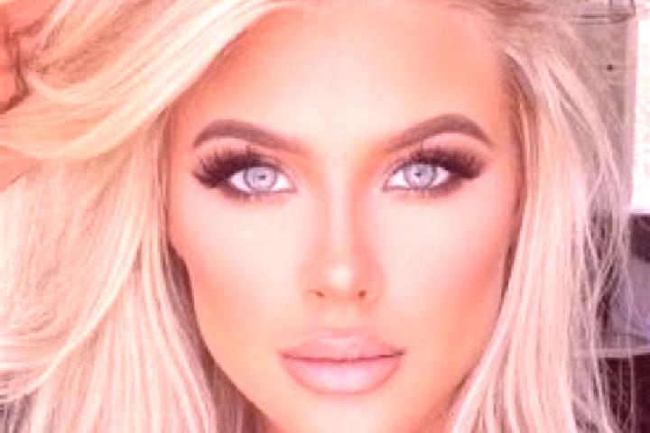 Stella, 23, a platinum blonde grey-eyed middle eastern companion based in Orford. Offering Erotic Massage, Deep French Kissing, Striptease. Available for inc...