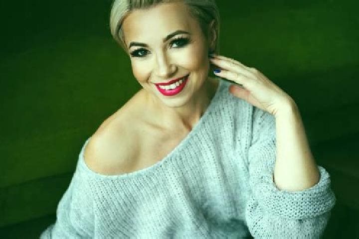 Stella, 23 — Escort in Ciagowice, Poland