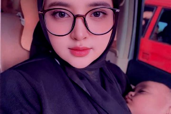 Stella, 23 — Escort in Gempol, Indonesia