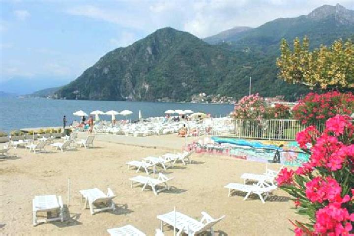 Stella, 23 — Escort in Menaggio, Italy