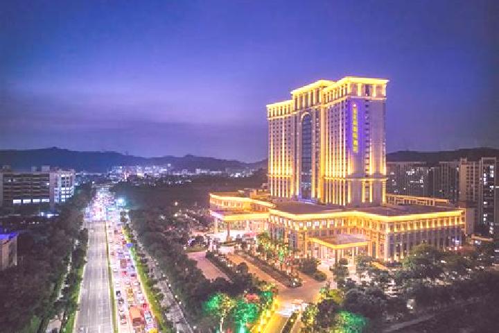 Stella, 23 — Escort in Tangxia, China