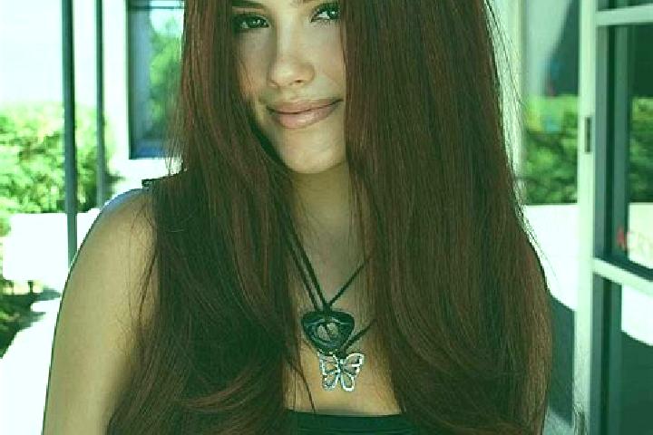 Stella, 24, a auburn brown-eyed indian companion based in Batera. Offering Massage, BDSM, Dinner Date, 69, Girlfriend Experience. Available for incall and ou...