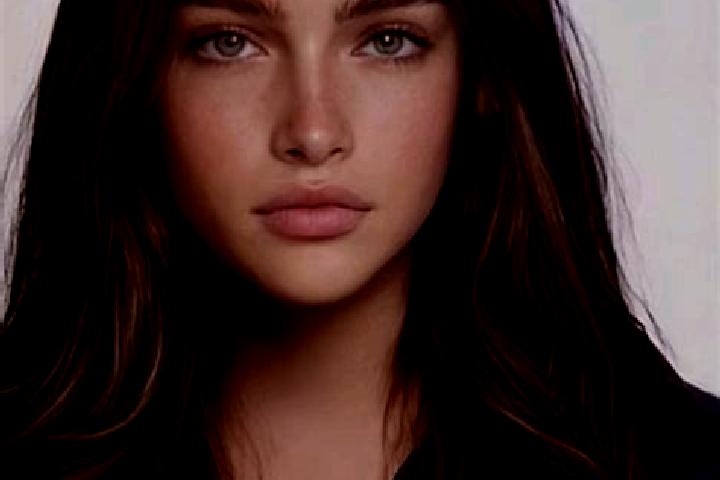 Stella, 24, a brunette blue-eyed middle eastern companion based in Carceni. Offering Striptease, BDSM, Dinner Date. Available for incall and outcall, day and...