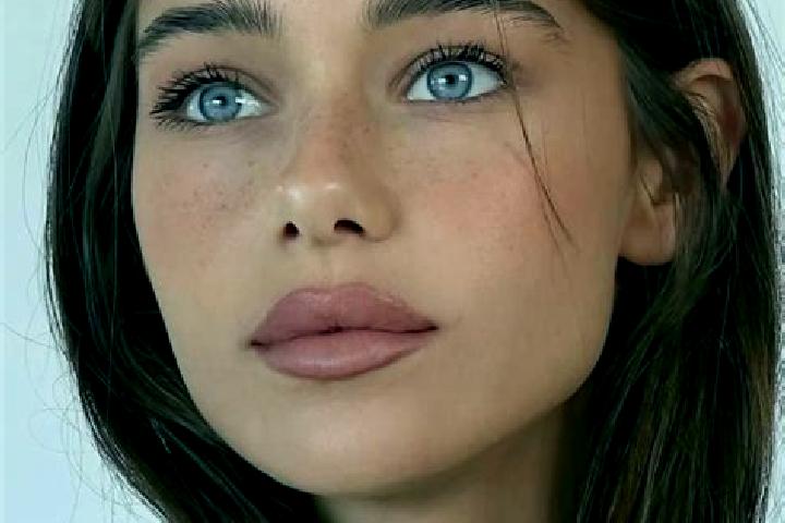 Stella, 24, a brunette brown-eyed middle eastern companion based in Mars. Offering Roleplay, CIM, Girlfriend Experience, Massage, Domination. Available for i...