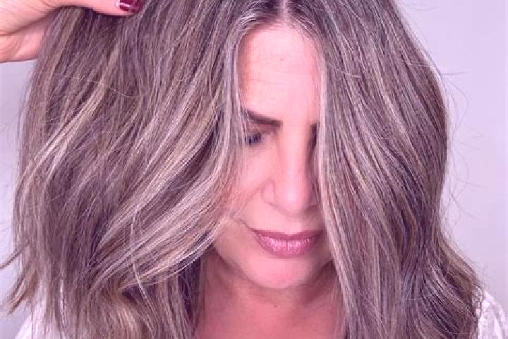 Stella, 24, a dark blonde grey-eyed mediterranean companion based in Vigeois. Offering Deep French Kissing, Massage, Dinner Date, Erotic Massage, Party Girl....