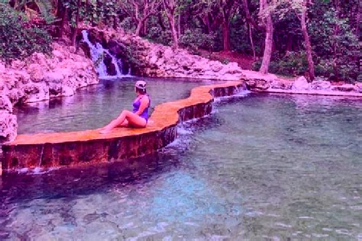 Stella, 24, a red grey-eyed caribbean companion based in San Jose de Manantiales. Offering Girlfriend Experience, A-Level, OWO, Couples. Available for incall...