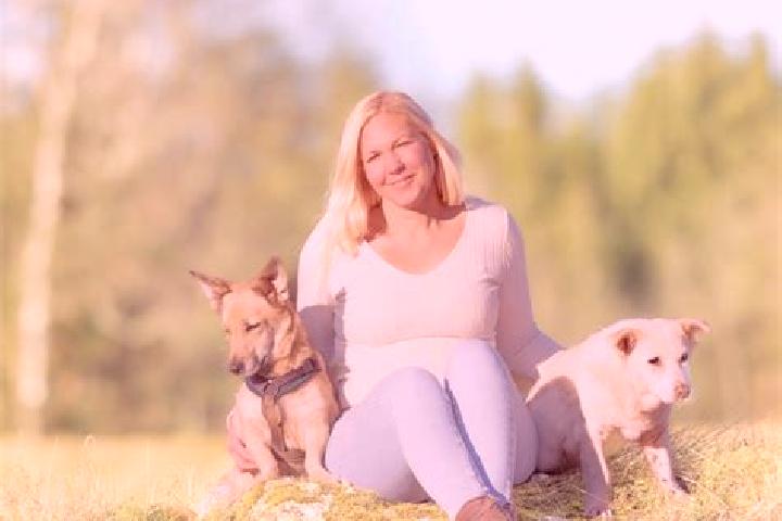 Stella, 24 — Escort in Hellmonsoedt, Austria