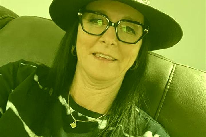 Stella, 24 — Escort in Metabetchouan, Canada