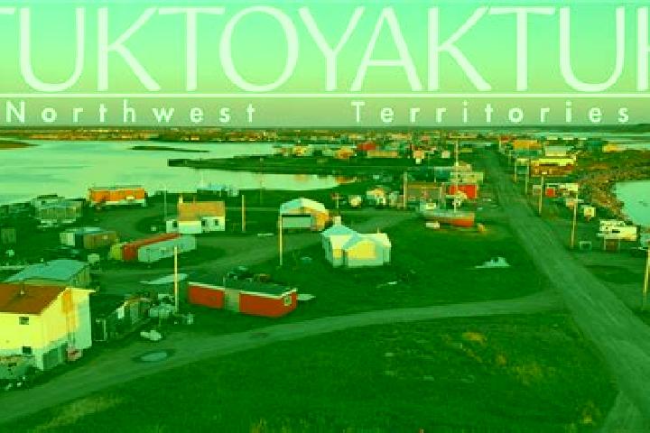 Stella, 24 — Escort in Tuktoyaktuk, Canada