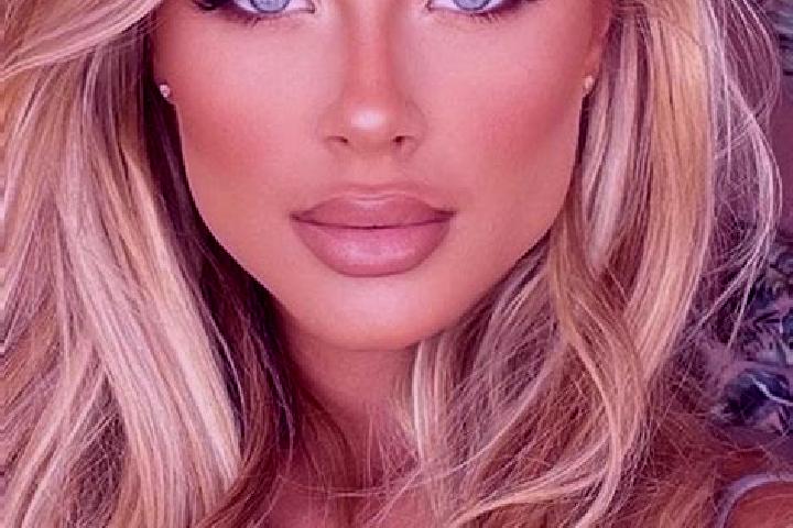 Stella, 25, a blonde blue-eyed latina companion based in Tifesti. Offering Party Girl, Travel Companion, Dinner Date, Fetish, Duos. Available for incall and ...