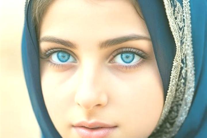 Stella, 25, a blonde blue-eyed middle eastern companion based in Alcoentre. Offering OWO, Duos, Domination. Available for incall and outcall, overnight booki...