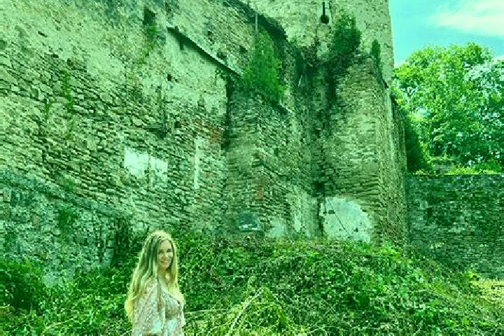 Stella, 25 — Escort in Vlad Tepes, Romania