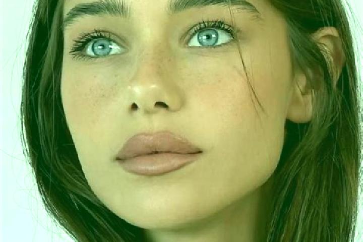 Stella, 26, a brunette brown-eyed mediterranean companion based in Itzatlan. Offering Couples, BDSM, OWO, Domination, Travel Companion. Available for incall ...