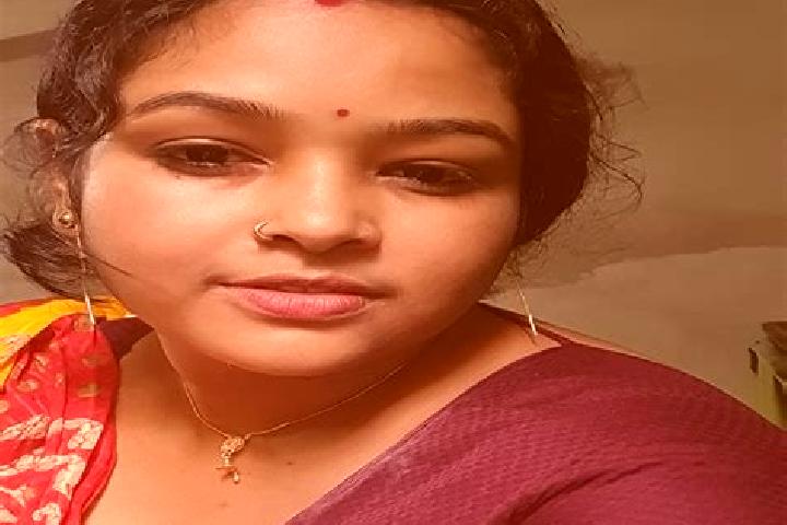 Stella, 26 — Escort in Gangarampur, India