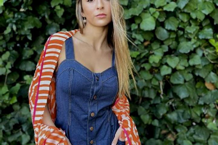 Stella, 26 — Escort in Haedo, Argentina