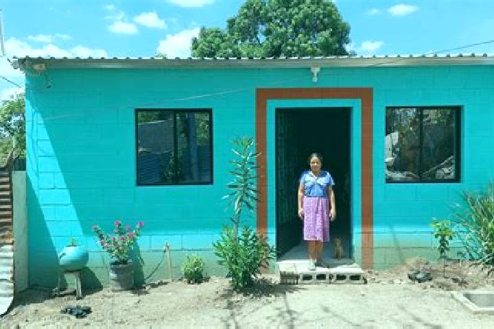 Stella, 26 — Escort in San Martin, El Salvador