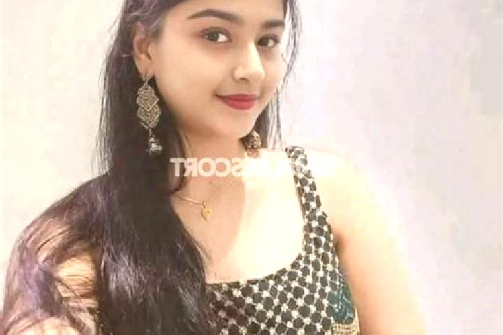 Stella, 26 — Escort in Sikar, India