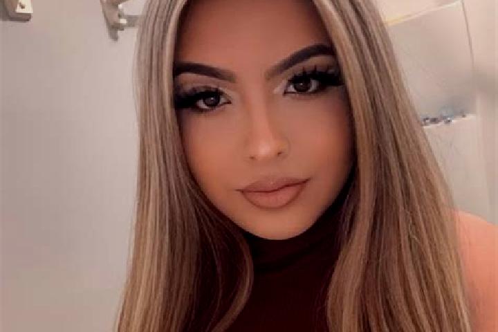 Stella, 27, a blonde brown-eyed latina companion based in Kitamilo. Offering Erotic Massage, BDSM, Dinner Date, Tantra. Available for incall and outcall, day...