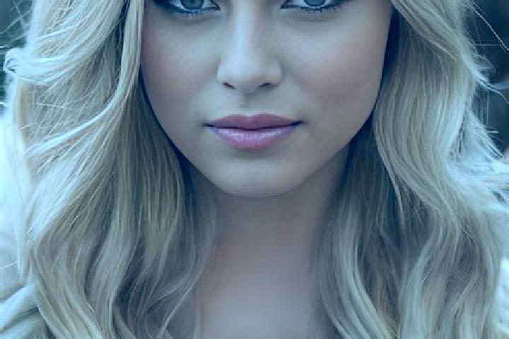 Stella, 27, a blonde green-eyed latina companion based in Maununneva. Offering Girlfriend Experience, Deep French Kissing, A-Level. Available for incall and ...