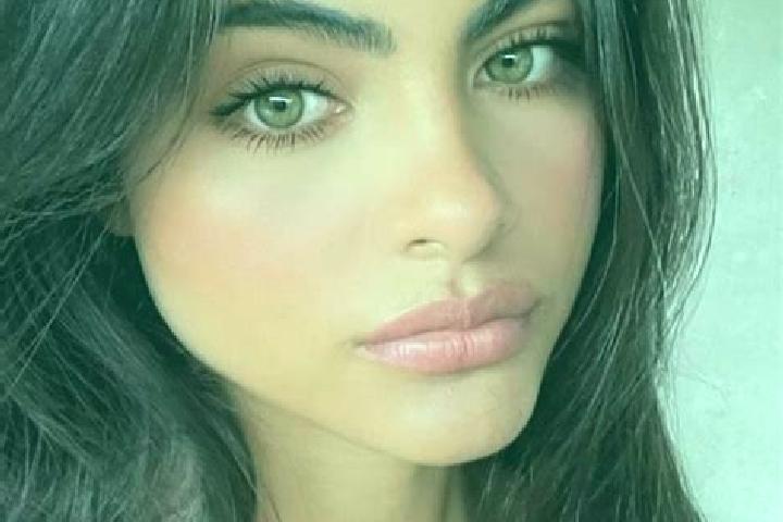 Stella, 27, a brunette amber-eyed middle eastern companion based in Karma. Offering Couples, Overnight, Deep French Kissing. Available for incall and outcall...