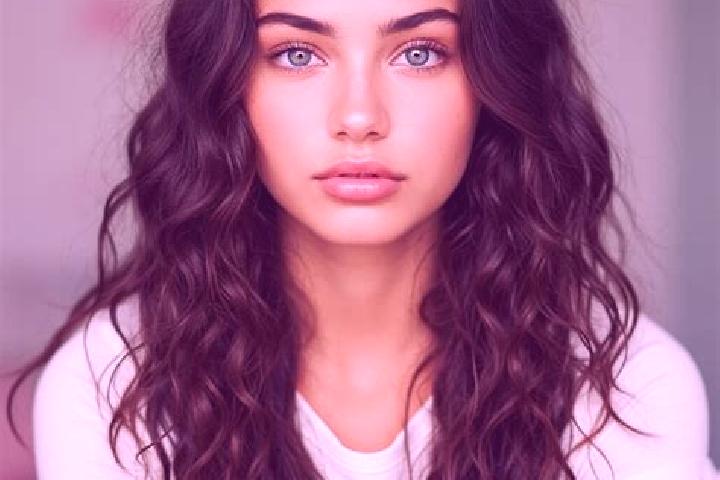 Stella, 27, a brunette grey-eyed mediterranean companion based in Glugur. Offering GFE, CIM, BDSM. Available for incall and outcall, overnight bookings avail...