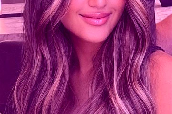 Stella, 27, a dark blonde amber-eyed latina companion based in De Panne. Offering Deep French Kissing, Couples, Tantra. Available for incall and outcall, day...