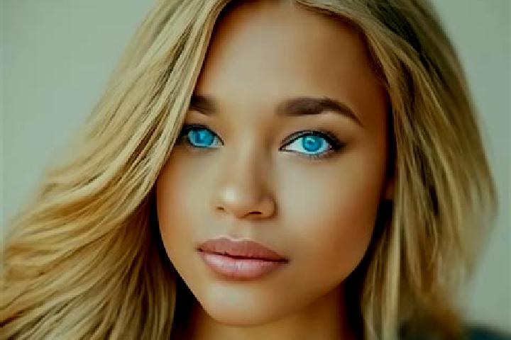 Stella, 27, a dark blonde blue-eyed latina companion based in Malamig. Offering 69, GFE, Tantra, Massage, Duos. Available for incall and outcall, overnight b...
