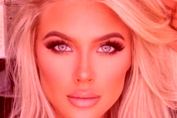 Stella, 27, a platinum blonde hazel-eyed indian companion based in Zanakaha. Offering Girlfriend Experience, Party Girl, BDSM. Available for incall and outca...