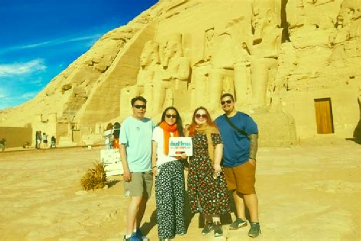 Stella, 27 — Escort in Abu Simbel, Egypt