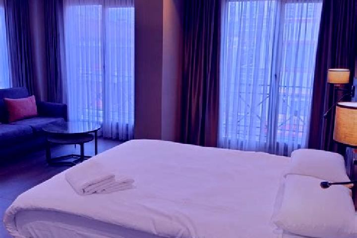 Stella, 27 — Escort in Kizilkaya, Turkey
