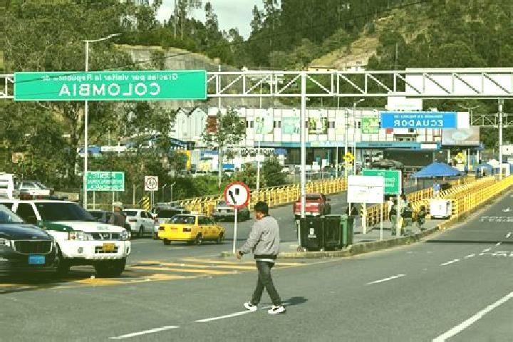 Stella, 27 — Escort in Nazon, Ecuador