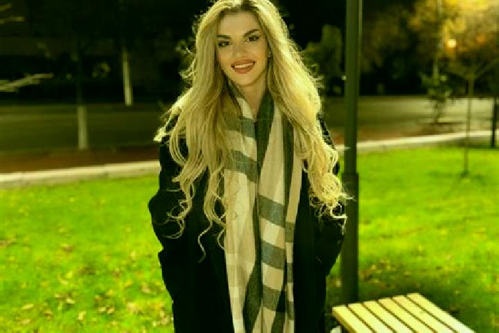 Stella, 27 — Escort in Staryye Ozinki, Russia