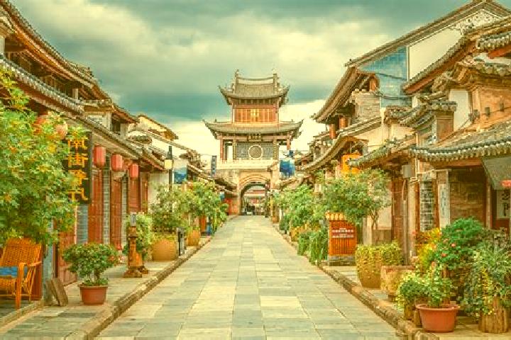Stella, 27 — Escort in Weishan, China