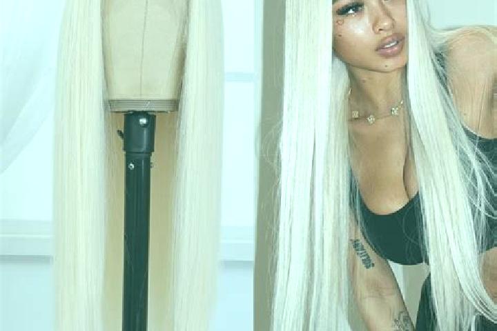 Stella, 28, a platinum blonde amber-eyed european companion based in San Marcellino. Offering GFE, Roleplay, Dinner Date, Deep French Kissing, Duos. Availabl...