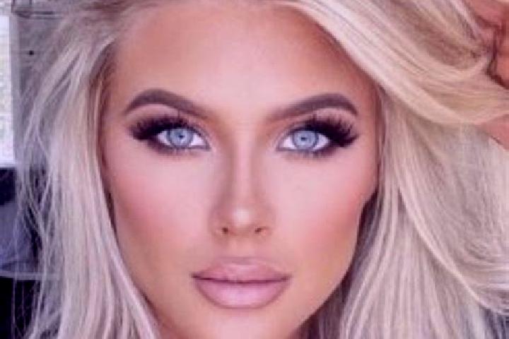 Stella, 28, a platinum blonde brown-eyed asian companion based in Etchohuaquila. Offering Striptease, Roleplay, BDSM, Prostate Massage. Available for incall ...